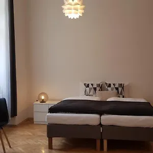 Spálená Studio Apartamento